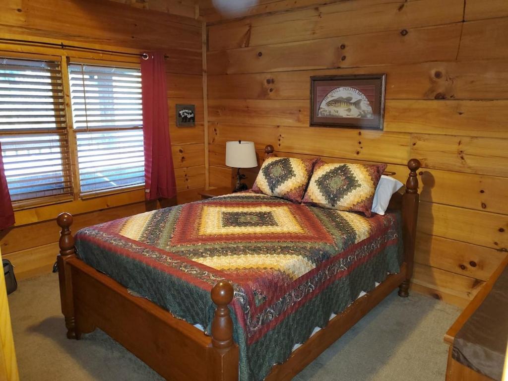 Story Brook: Beautiful True Log Cabin! Close To Dollywood, State Park, And More! Sevierville Exterior photo