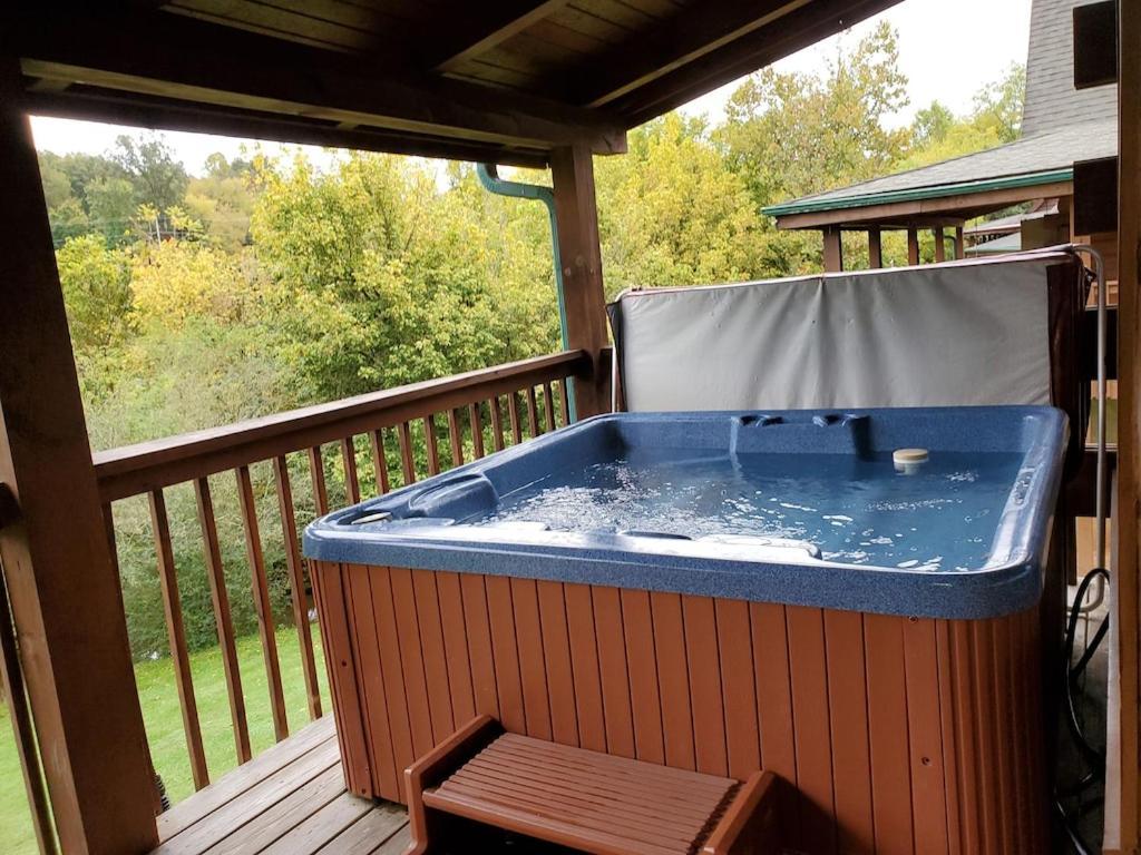 Story Brook: Beautiful True Log Cabin! Close To Dollywood, State Park, And More! Sevierville Exterior photo