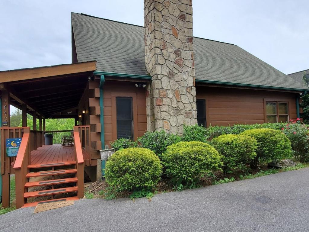 Story Brook: Beautiful True Log Cabin! Close To Dollywood, State Park, And More! Sevierville Exterior photo