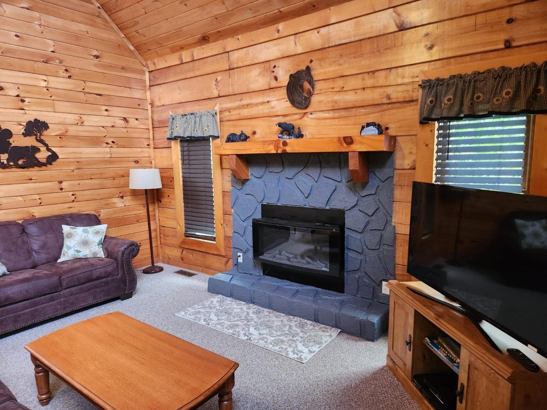 Story Brook: Beautiful True Log Cabin! Close To Dollywood, State Park, And More! Sevierville Exterior photo